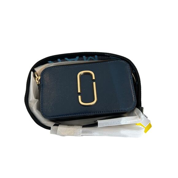 Marc Jacobs The Snapshot Bag – Iconic Compact Crossbody Purse! - Picture 2 of 15